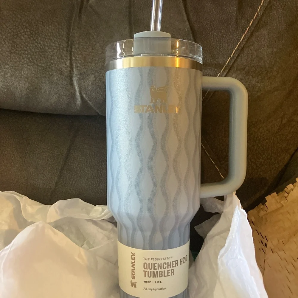 Stanley “Slate Blue Drift”-Limited Edition - Picture 2 of 6